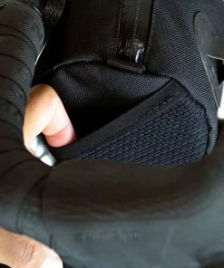 SACOCHE RESTRAP CANISTER BLACK -ÉQUIPEMENTS VELO Boutique de vente tbcjlc0lsde3v5exhsxw 00 canister5 1024x1024 1