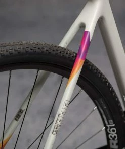 STICKERS DE PROTECTION DYEDBRO VIDEO TAPE -ÉQUIPEMENTS VELO Boutique de vente video tape 4 1024x1024 2x